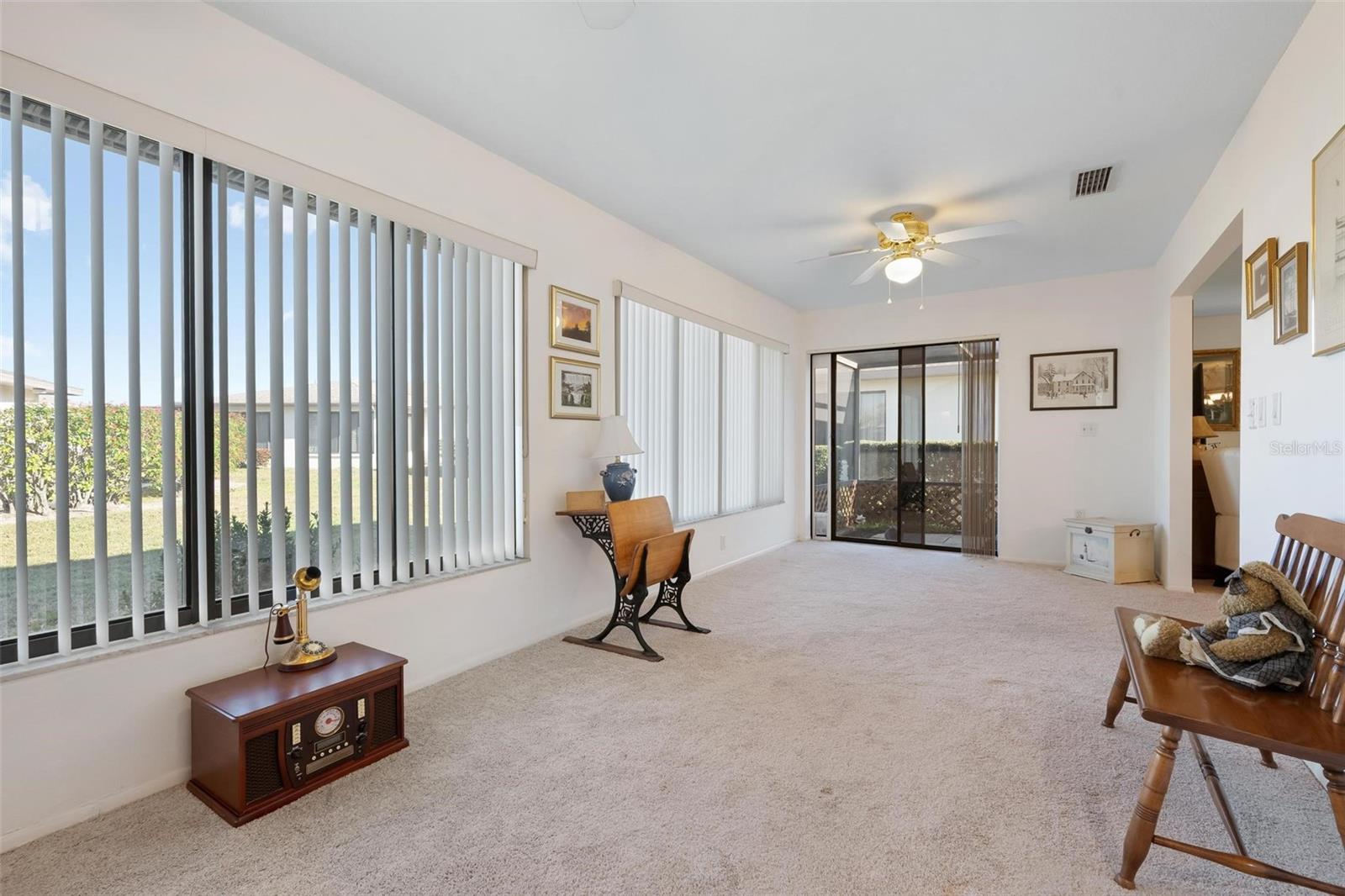 VIVIENDA WEST - Residential