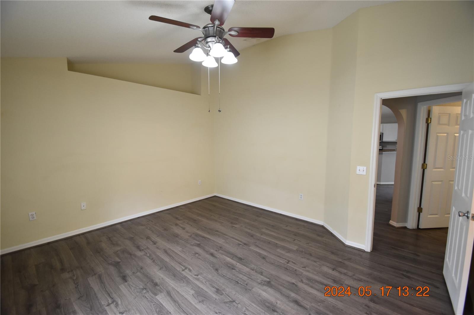 KINGS LAKE PH 2B - Residential Lease