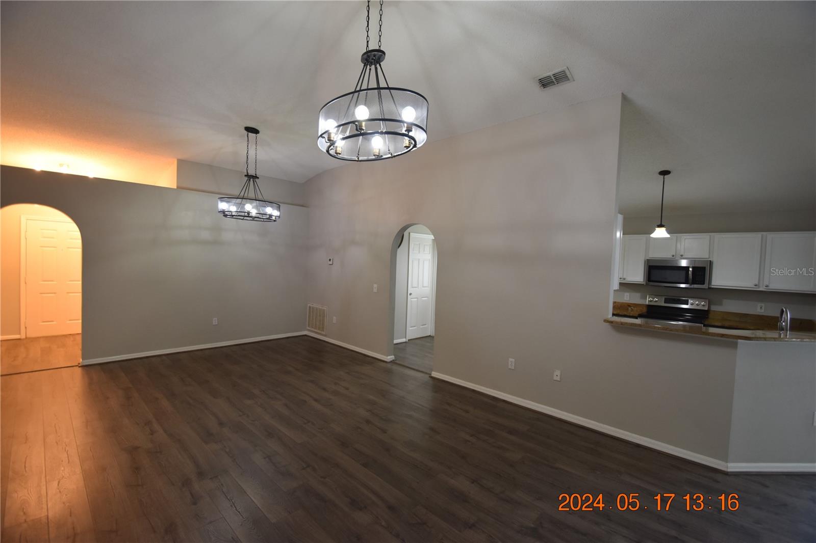 KINGS LAKE PH 2B - Residential Lease