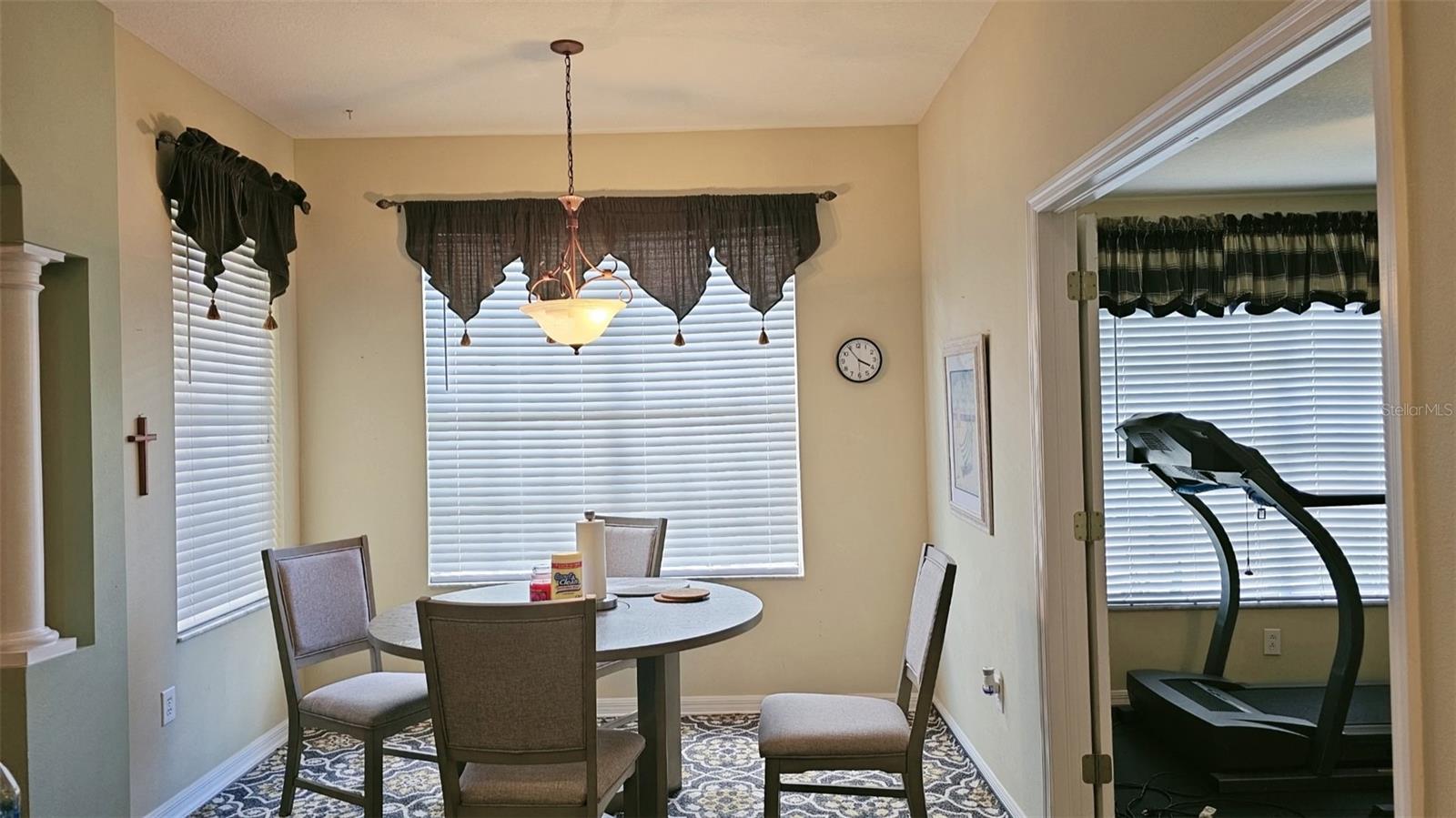 19136 WEYMOUTH DRIVE