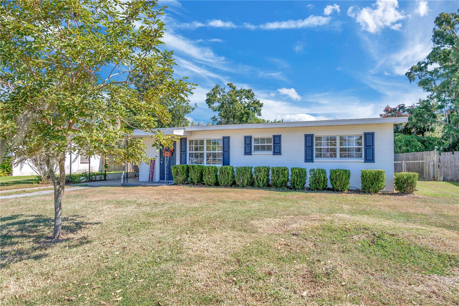 RICHLAND MANOR - Residential