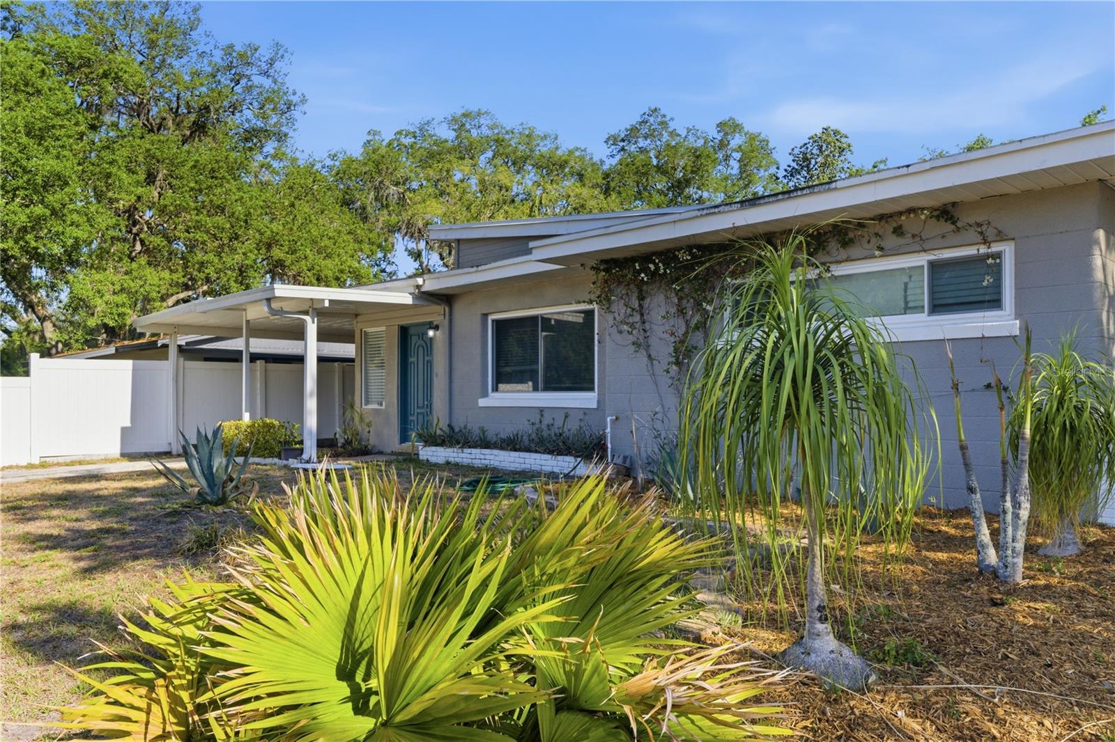 GOLFLAND OF TAMPAS NORTH SIDE - Residential