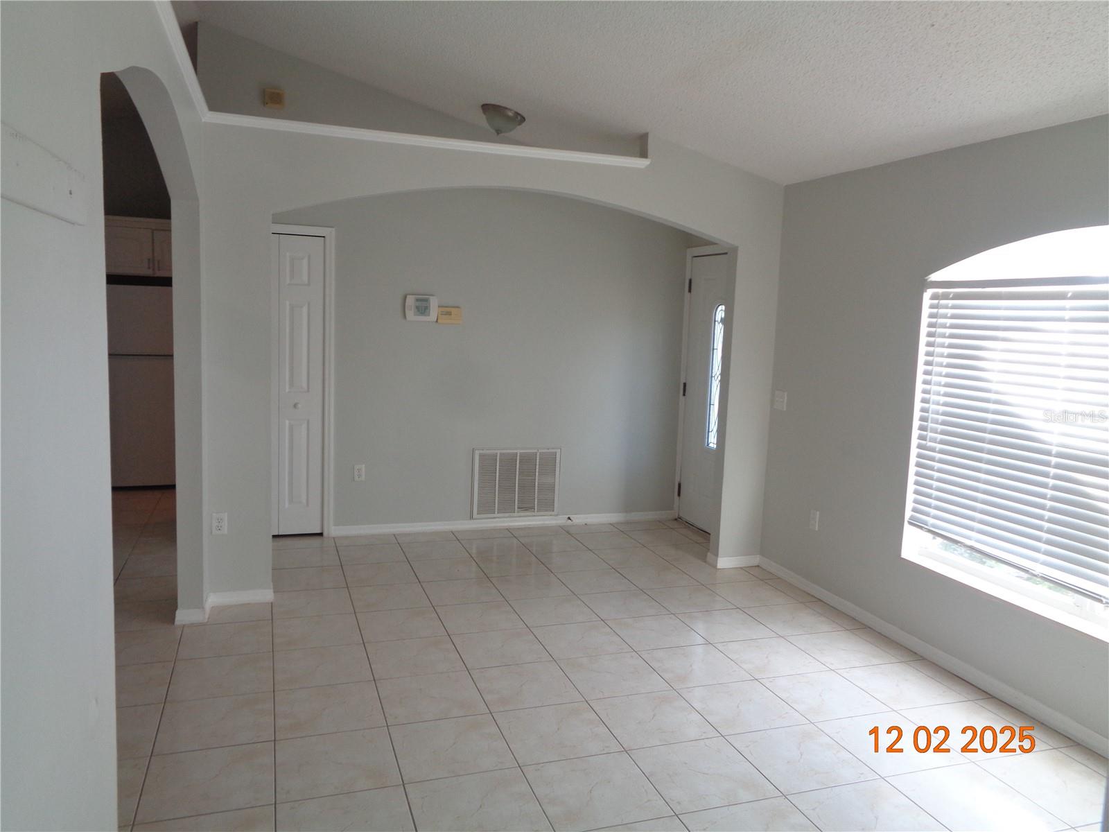 DELTONA LAKES UNIT 53 - Residential Lease