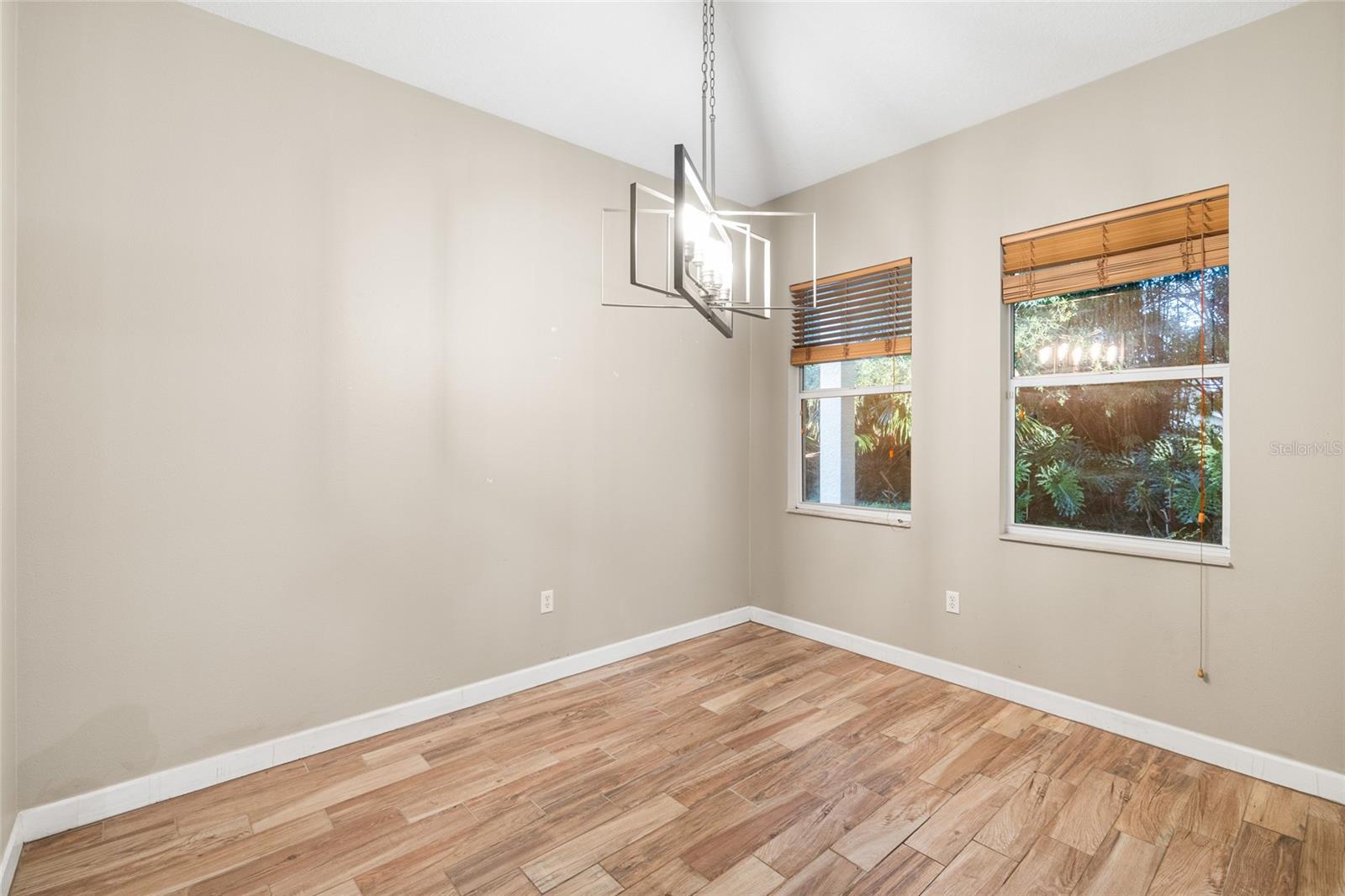 4117 WOODACRE LANE