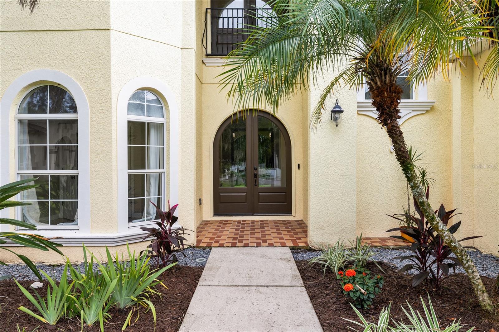 4117 WOODACRE LANE