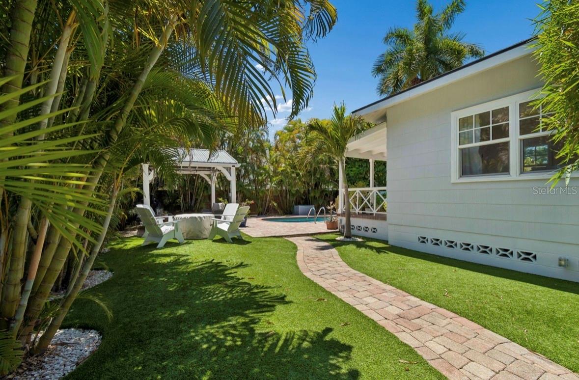 BARNARD ERASTUS A S REV SUB - Residential