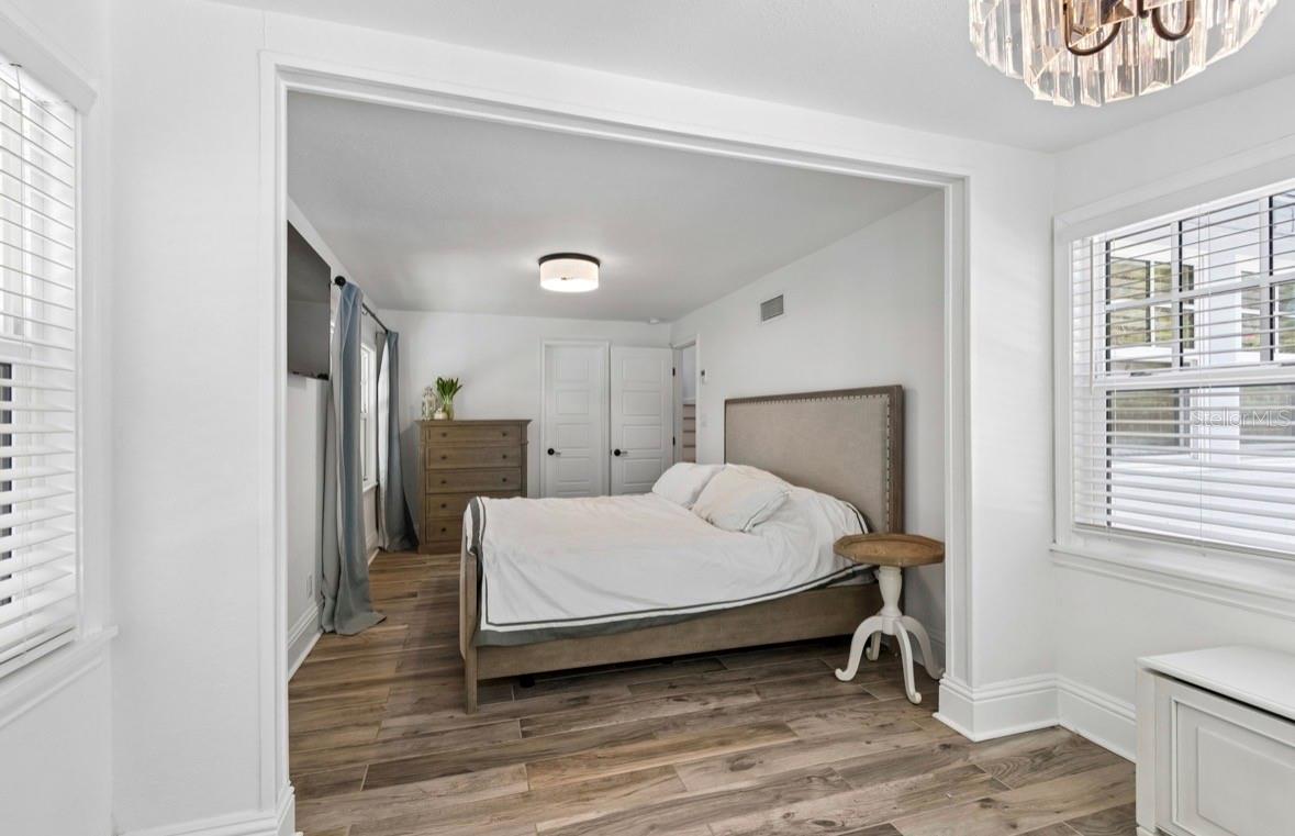 BARNARD ERASTUS A S REV SUB - Residential