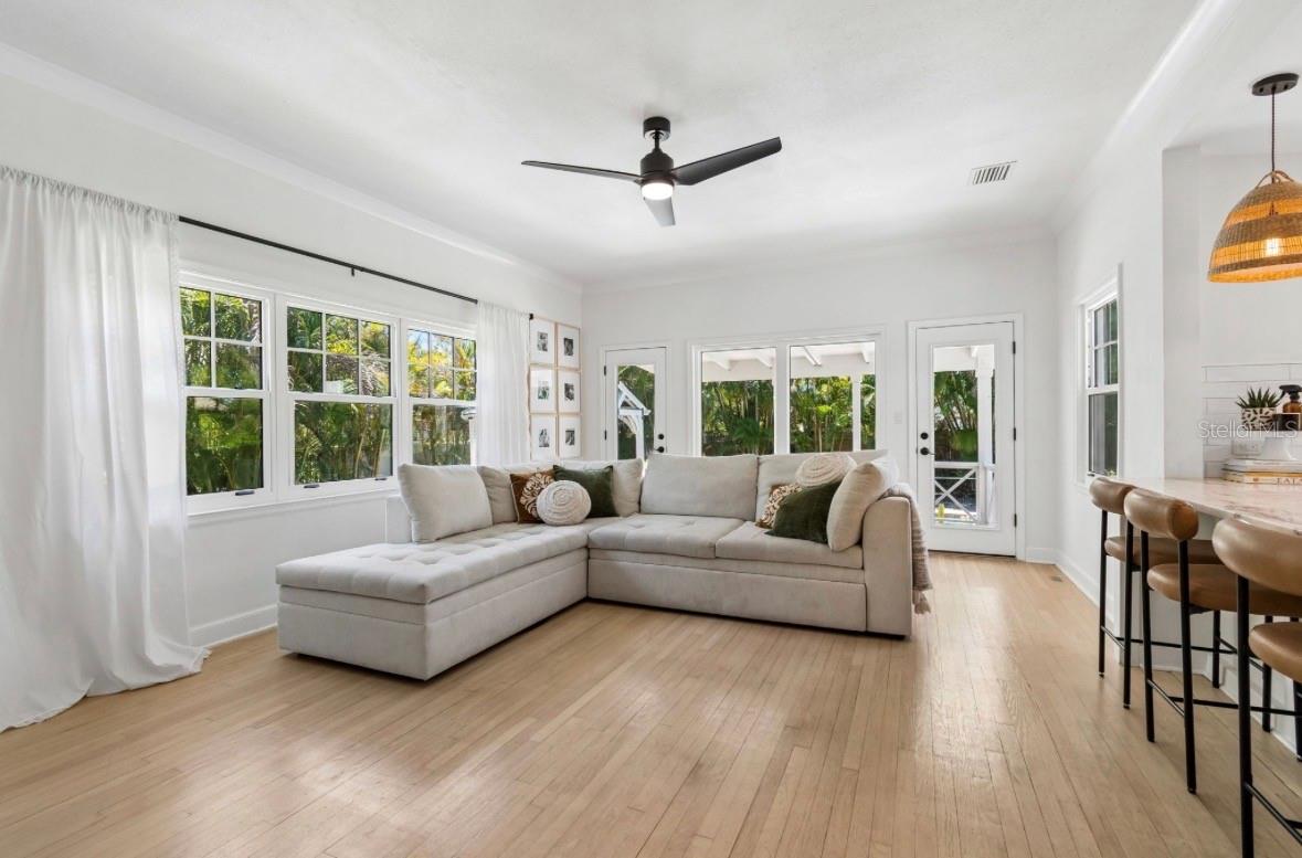 BARNARD ERASTUS A S REV SUB - Residential