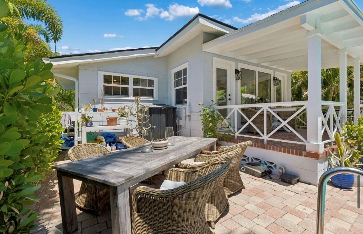 BARNARD ERASTUS A S REV SUB - Residential