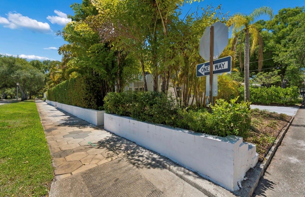 BARNARD ERASTUS A S REV SUB - Residential