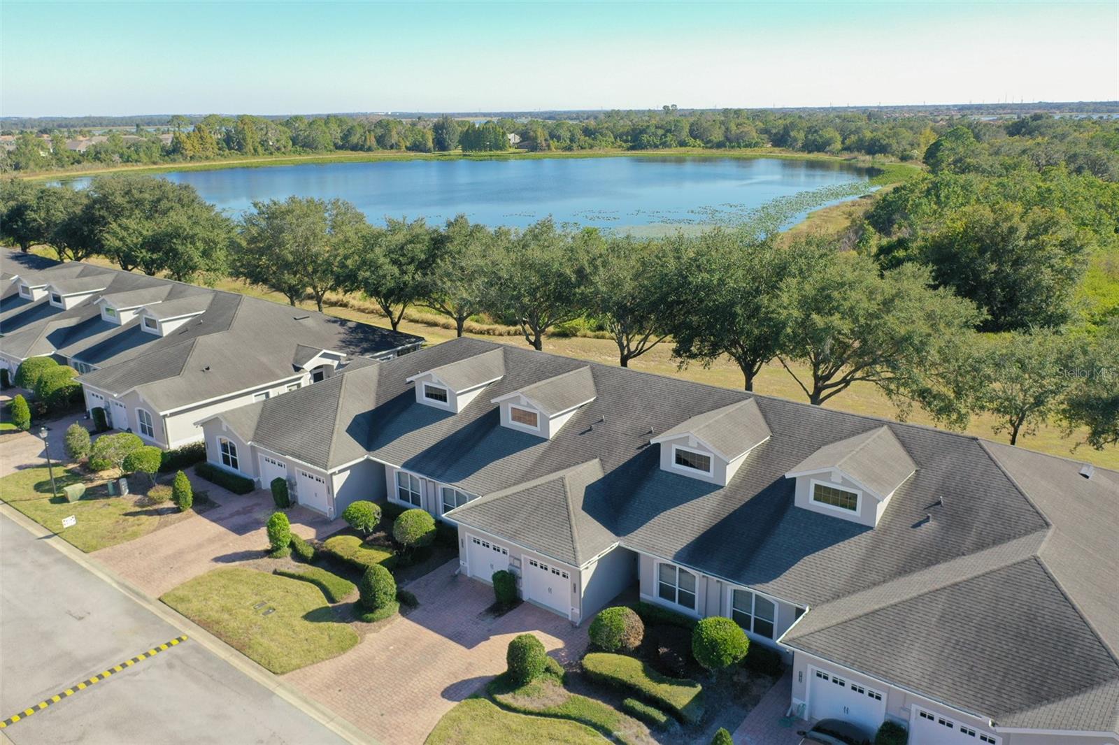 TRADITIONS PH 1 - Residential