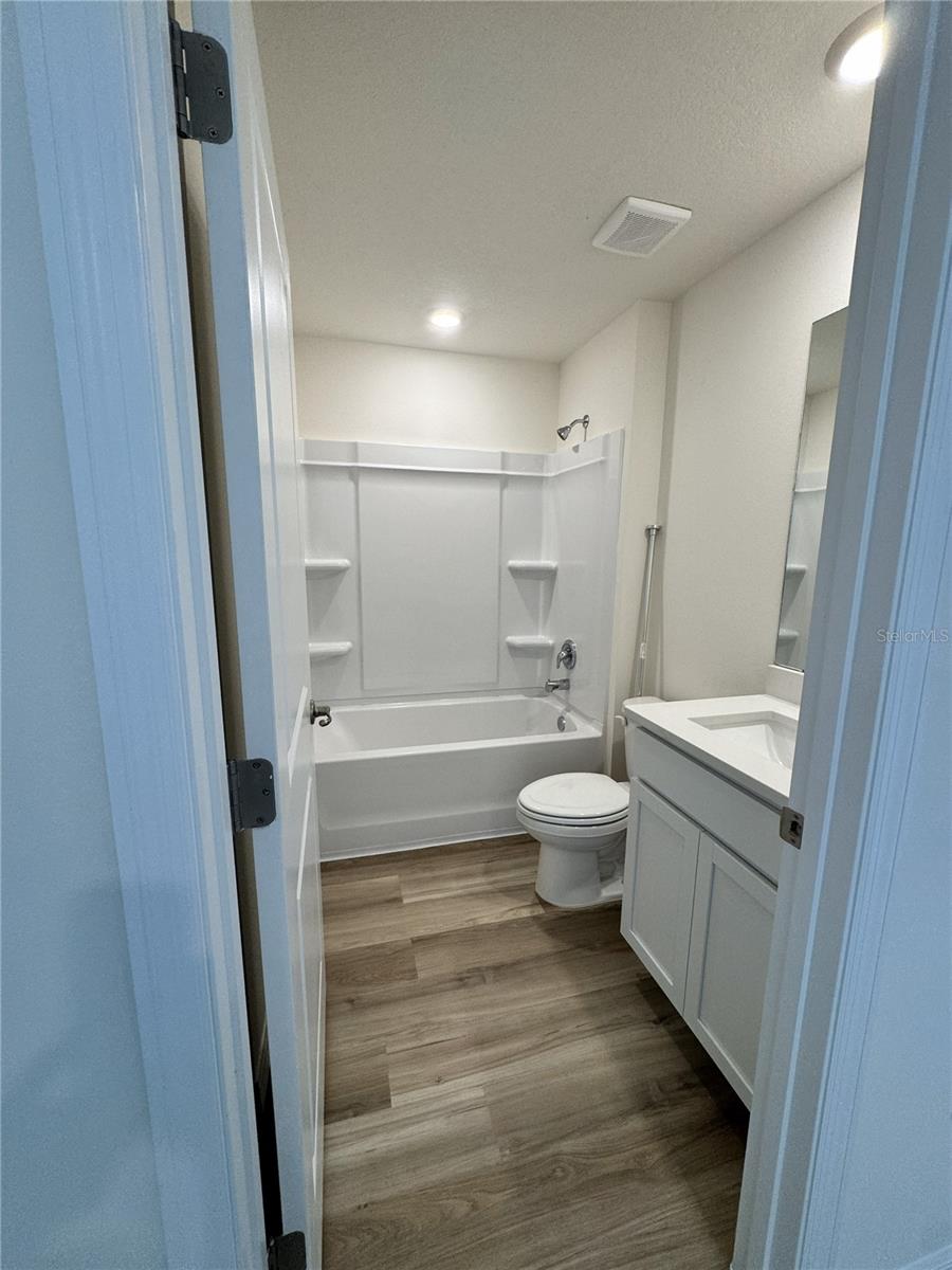 MCGINLEY LANDING - Residential Lease