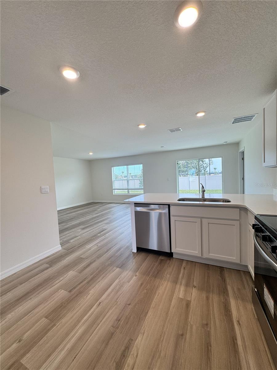 MCGINLEY LANDING - Residential Lease