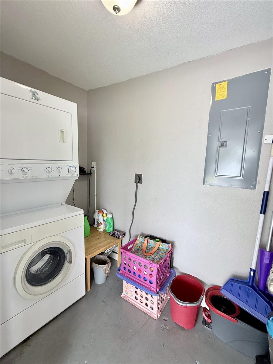 LEWIS ISLAND SEC 1 - Residential