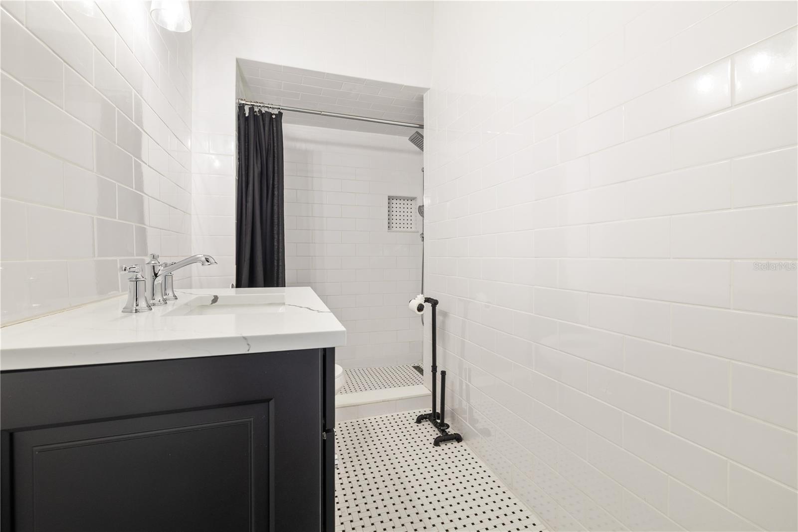 NORTH PARK ANNEX - Residential Lease