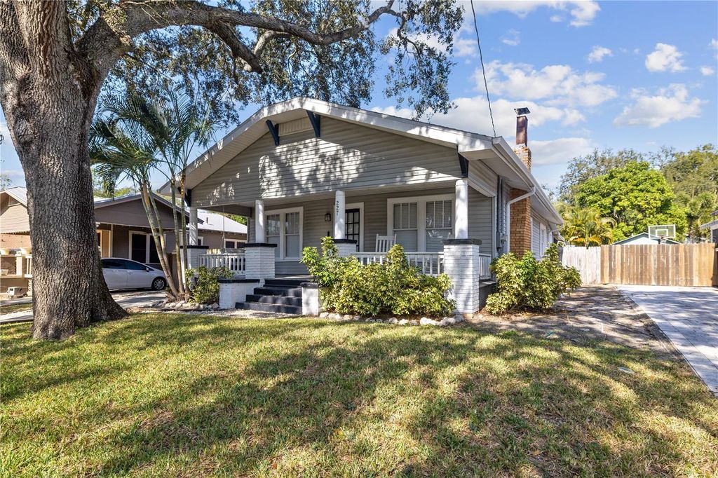 Photo of 227 W Fern Street, Tampa, FL 33604 (MLS # TB8452181)