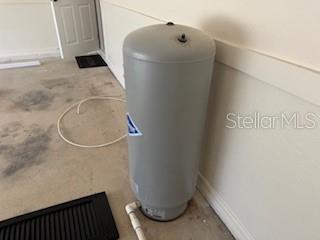 SILVER SPGS SHORES UN 19 - Residential