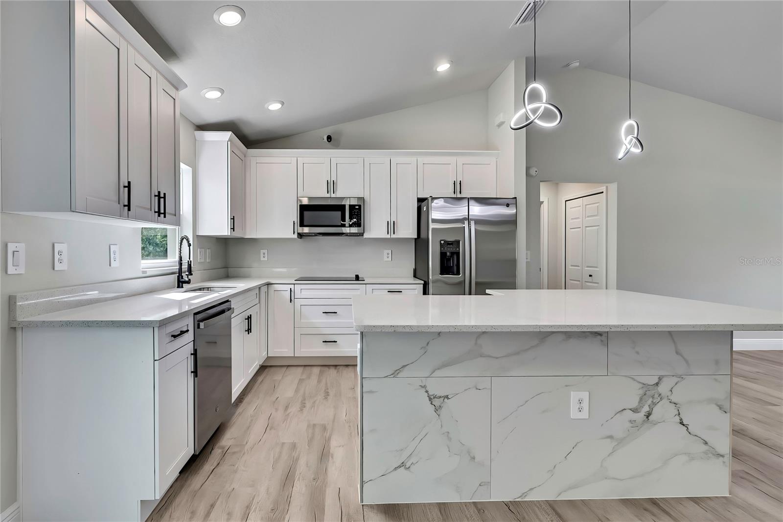 CITRUS SPGS UNIT 09 - Residential Lease