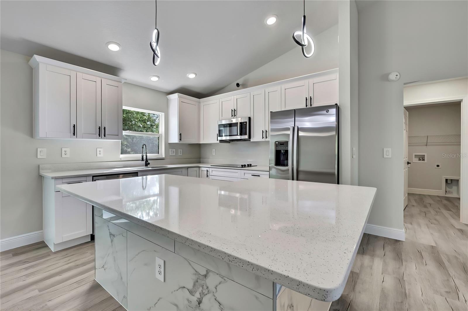 CITRUS SPGS UNIT 09 - Residential Lease