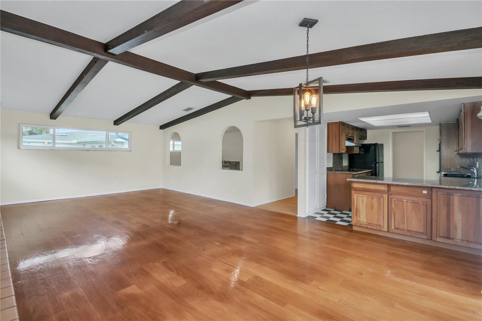 BUENA VISTA SHORES - Residential