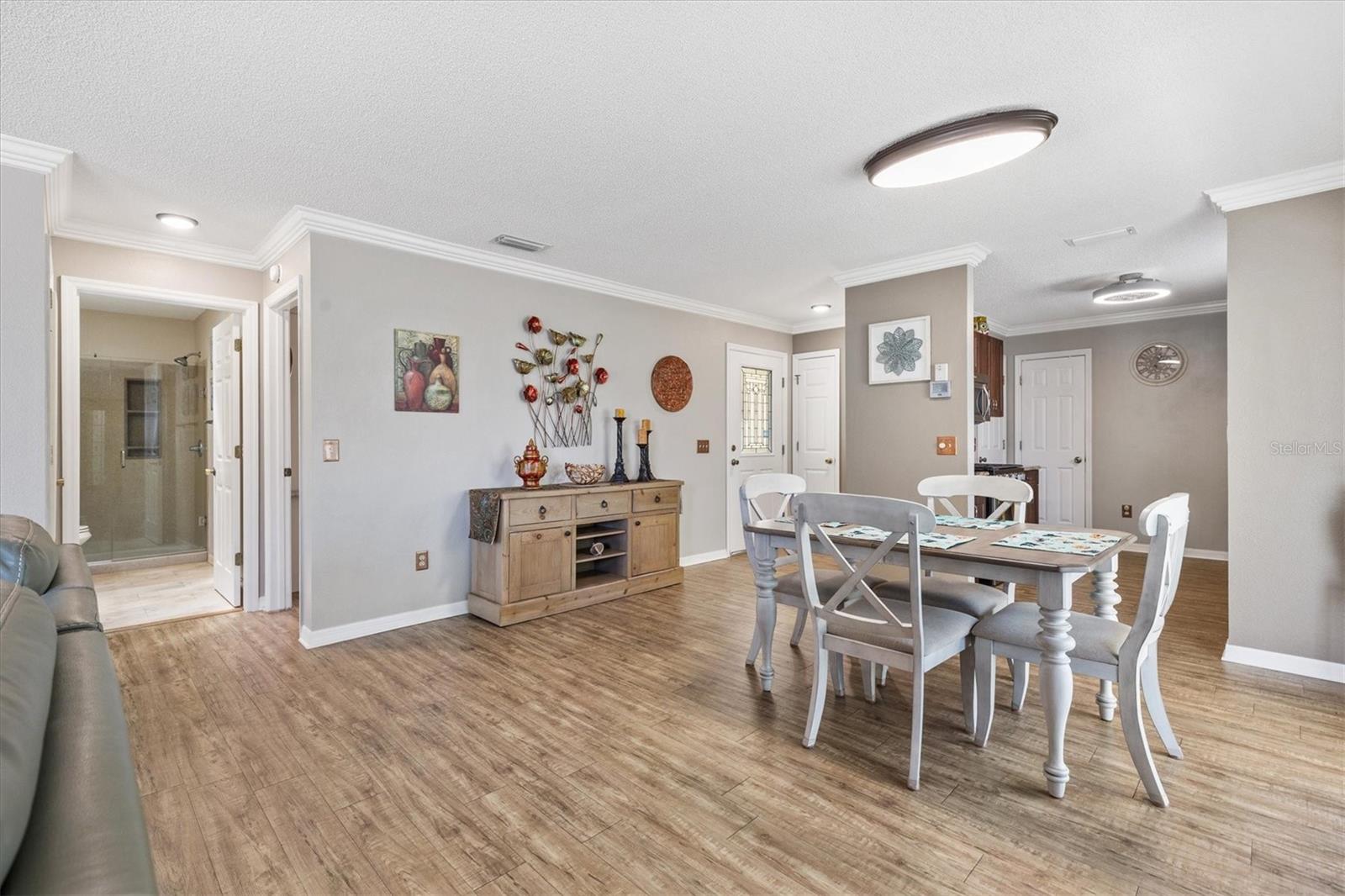 1487 AZTECA LOOP
