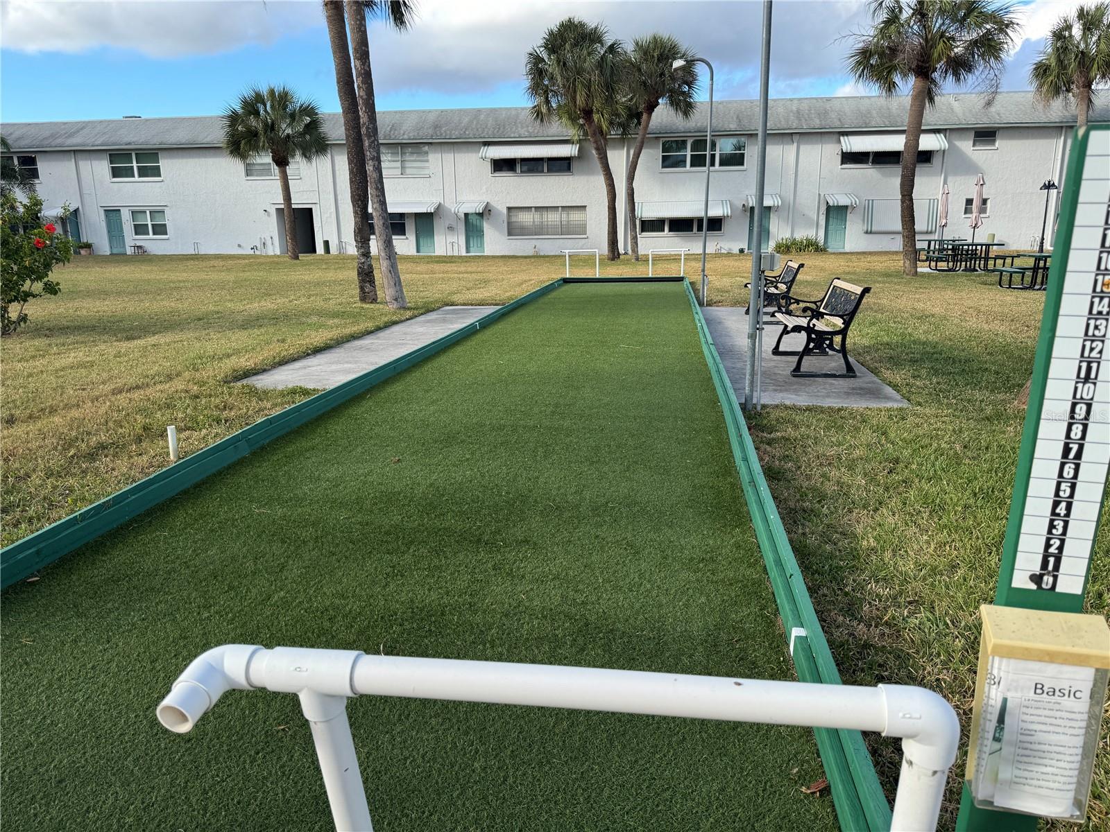 PARADISE SHORES - Residential