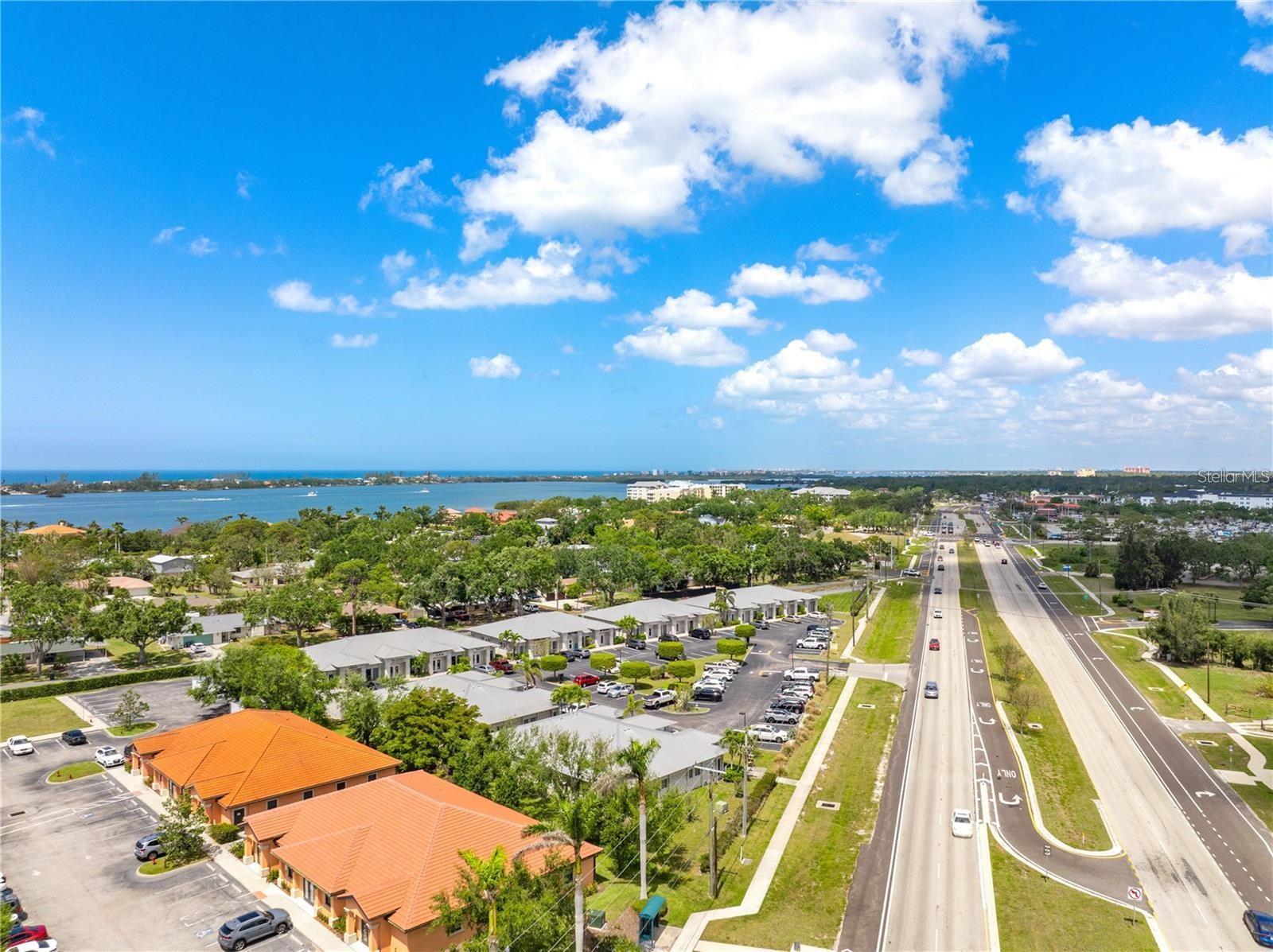 OSPREY EXECUTIVE PARK - Commercial Lease