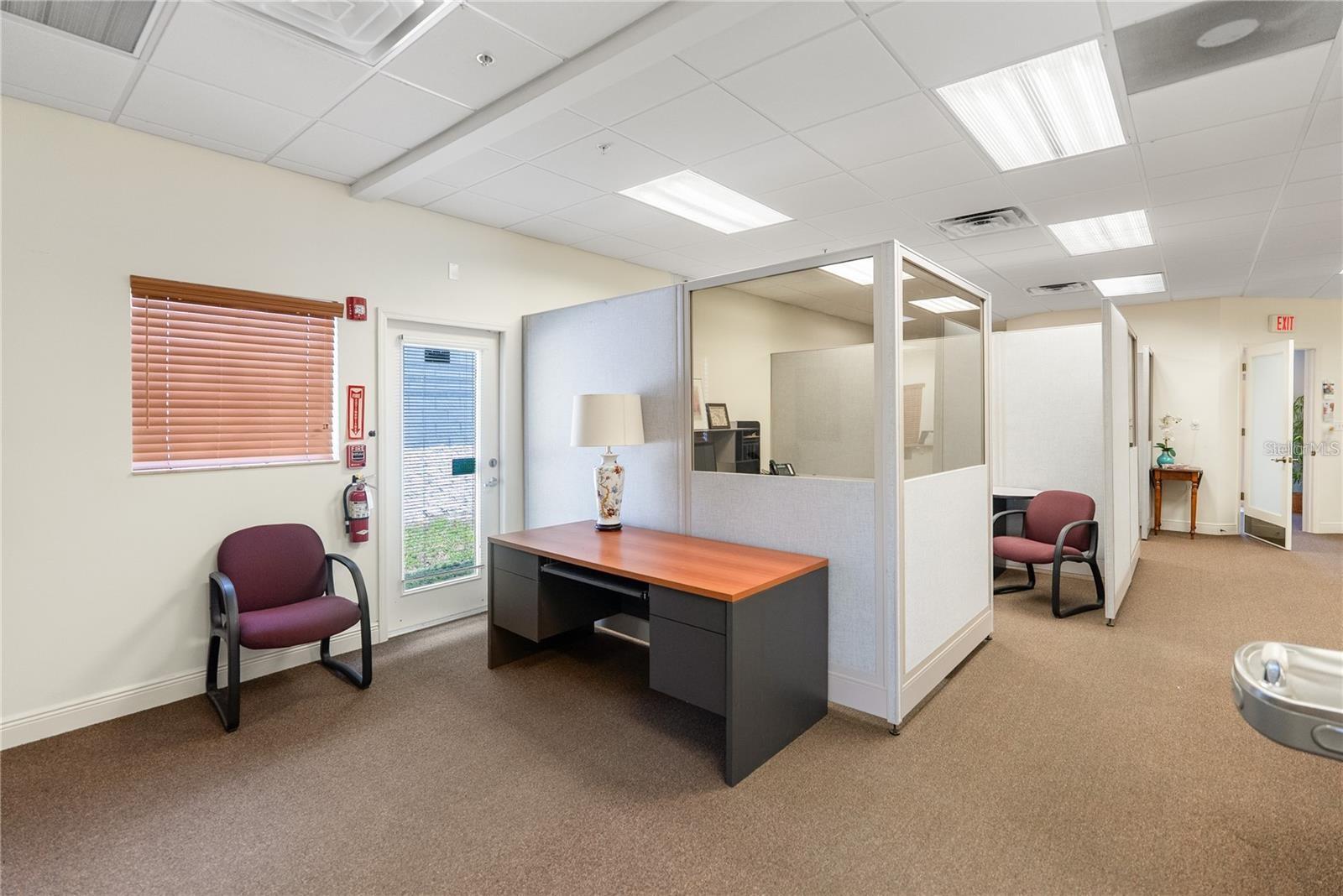 OSPREY EXECUTIVE PARK - Commercial Lease