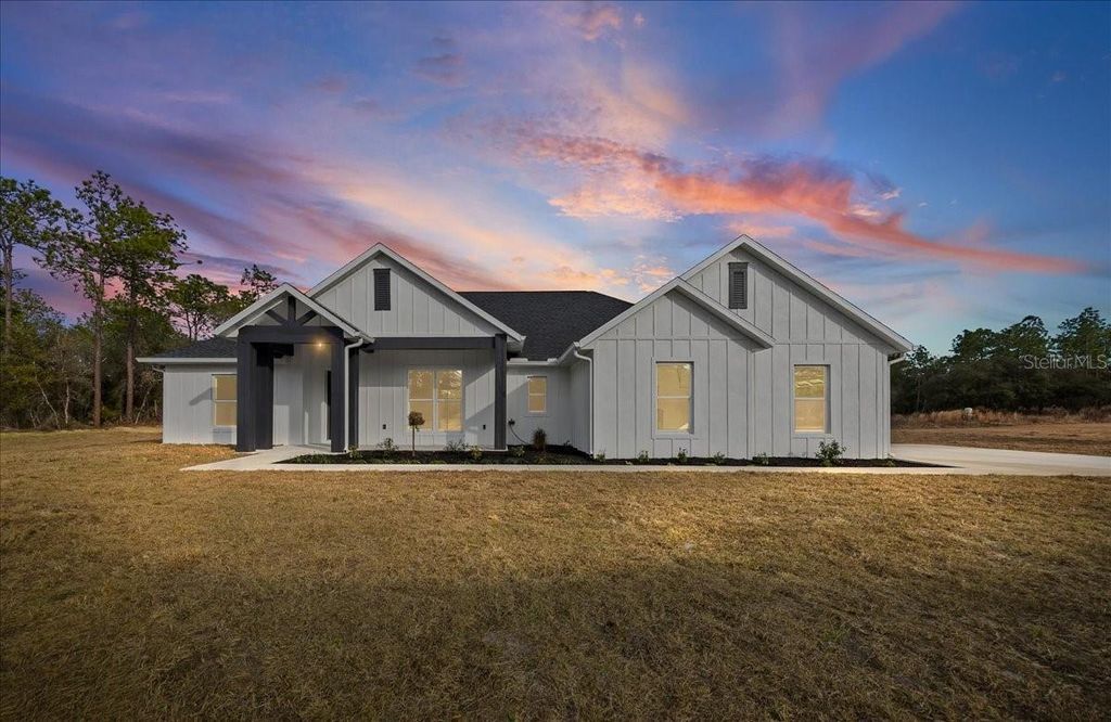 Photo of 13691 SW 64th St Road, Ocala, FL 34481 (MLS # OM719791)