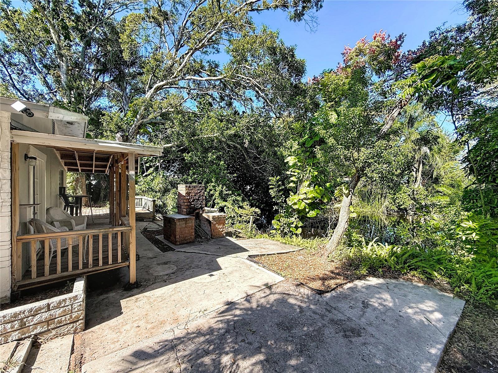 CLEARVIEW HEIGHTS - Residential Lease