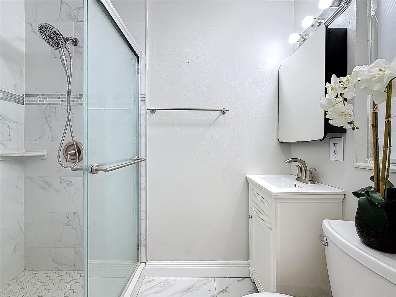 CLEARVIEW HEIGHTS - Residential Lease