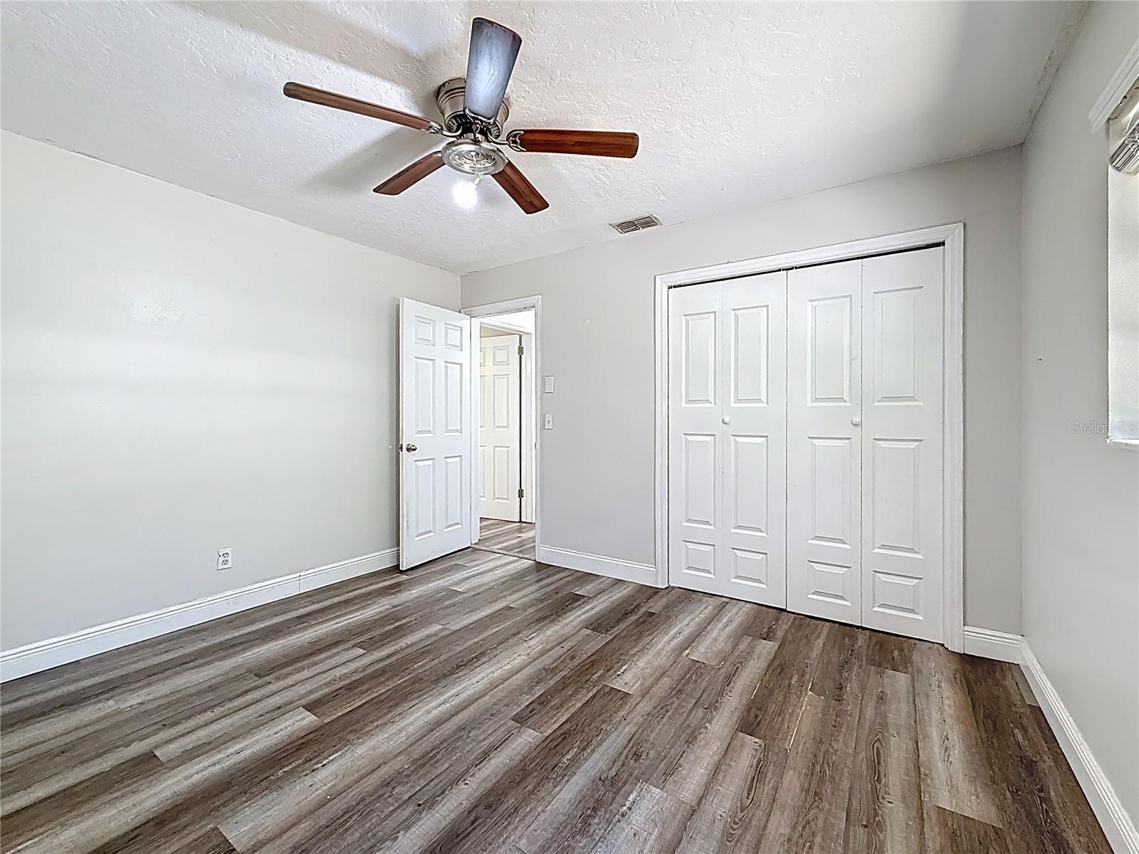 CLEARVIEW HEIGHTS - Residential Lease