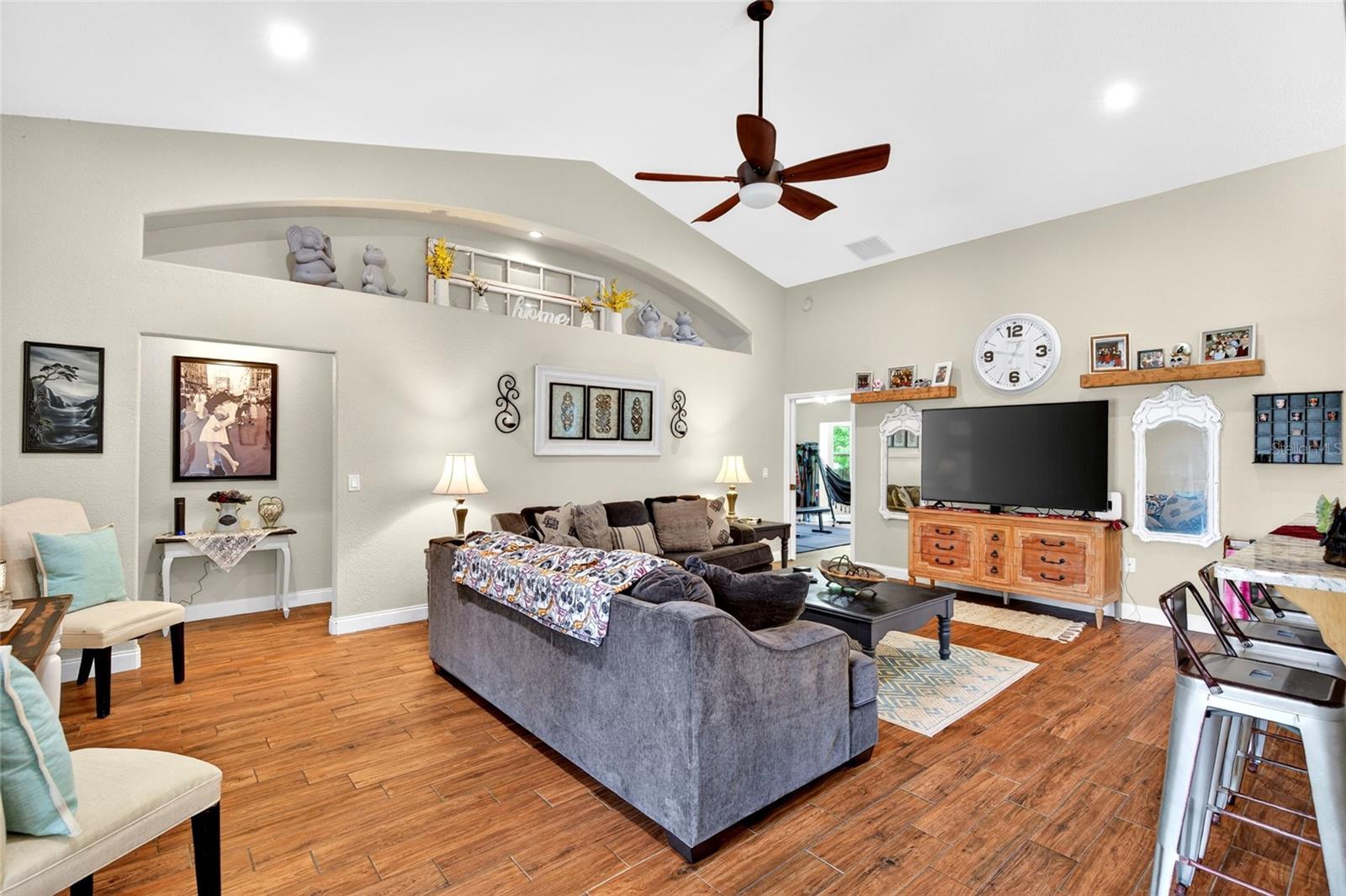WOODLAND ESTATES - Residential