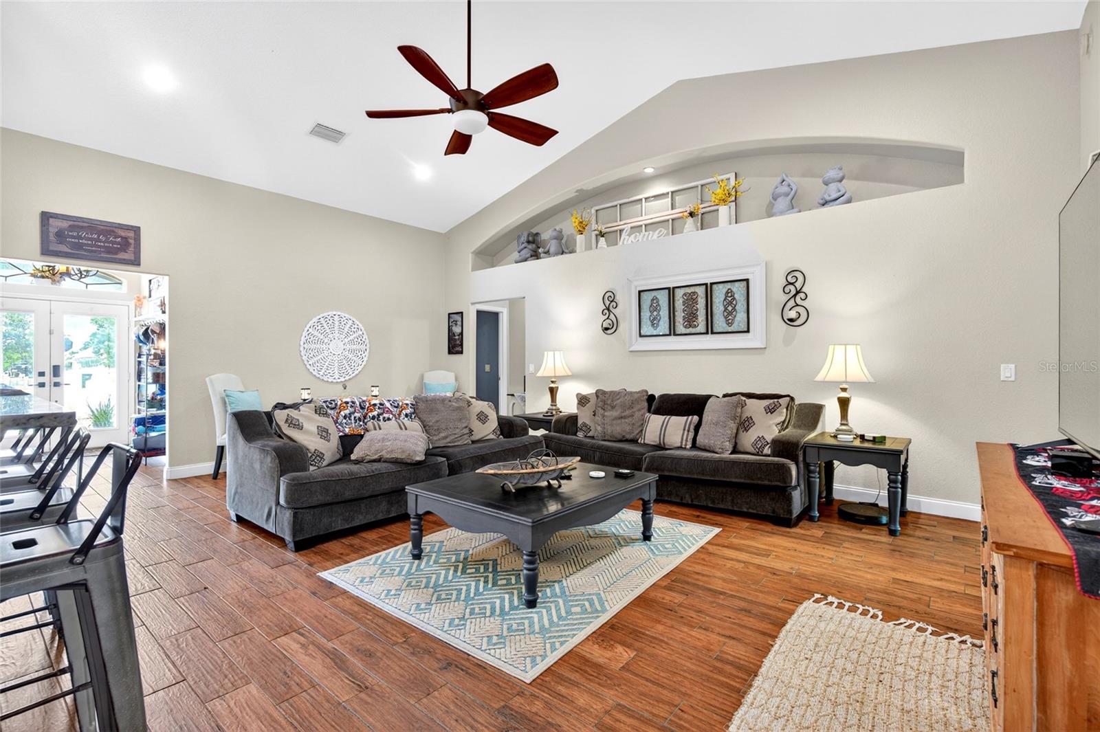 WOODLAND ESTATES - Residential