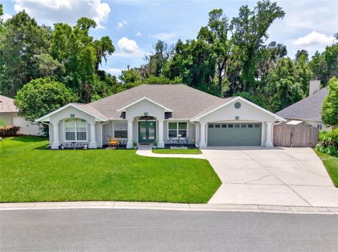 Photo of 2408 SE 23rd Place, Ocala, FL 34471 (MLS # O6412275)