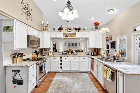 Tiny photo for 2408 SE 23rd Place, Ocala, FL 34471 (MLS # O6412275)