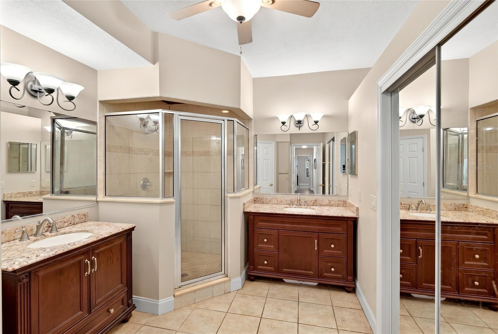 WOODLAND ESTATES - Residential