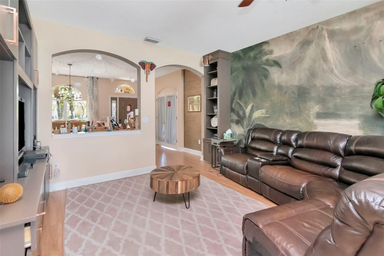 VILLAROSA PH G - Residential