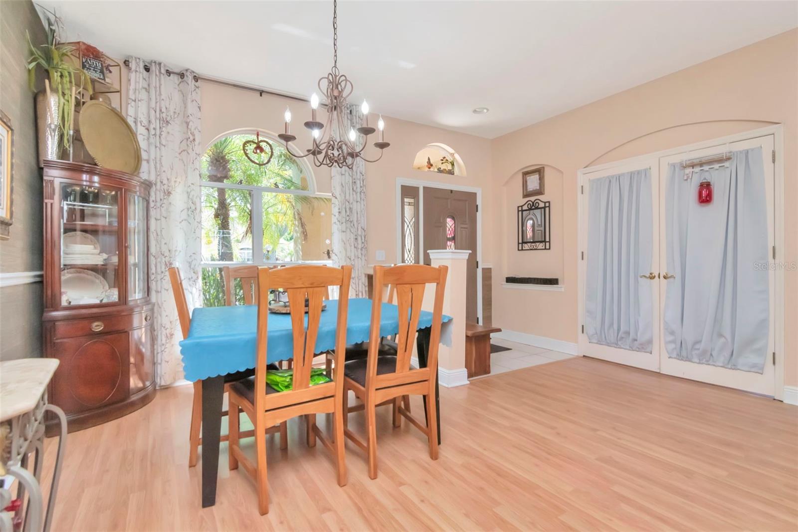 VILLAROSA PH G - Residential