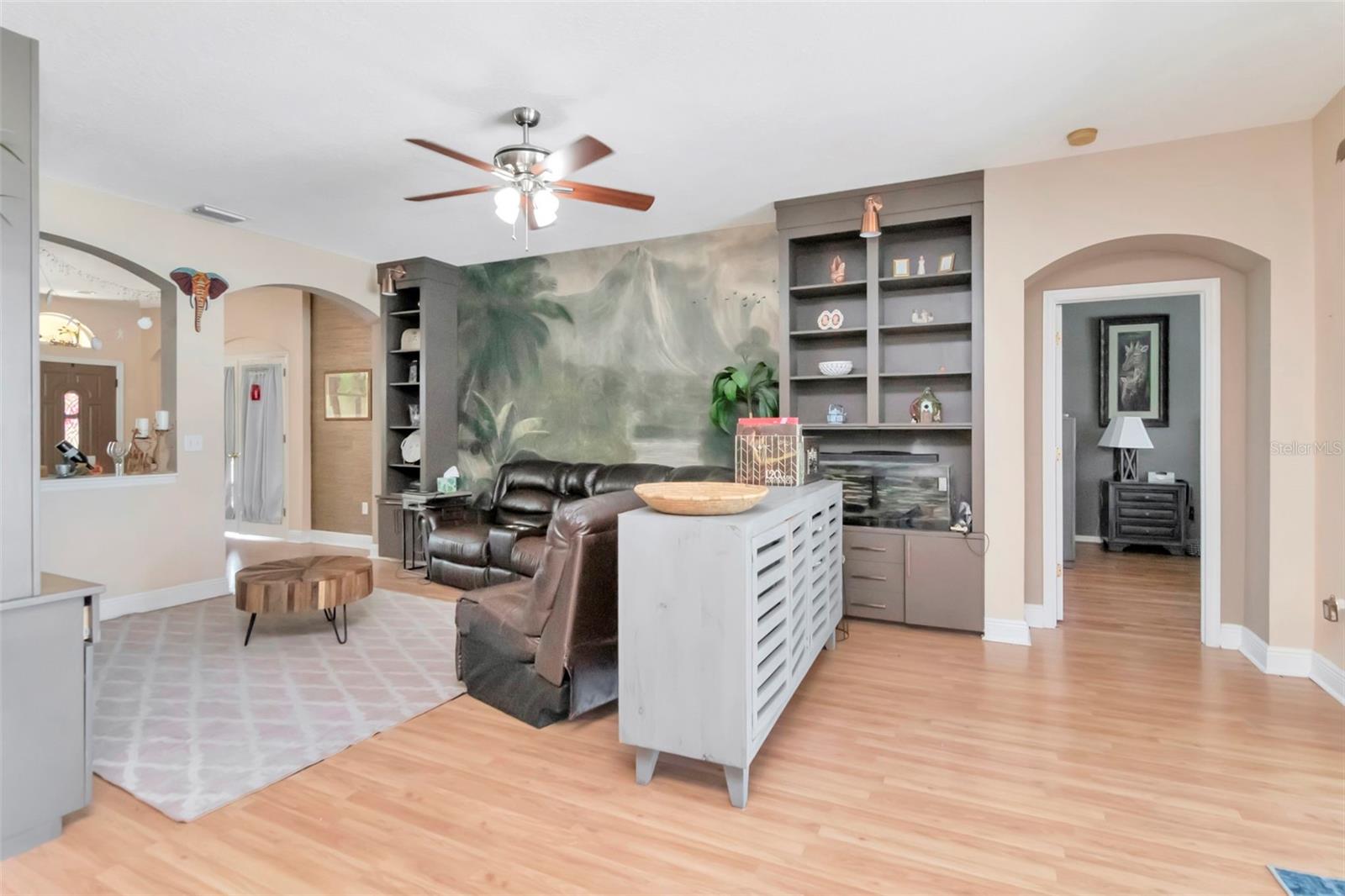 VILLAROSA PH G - Residential