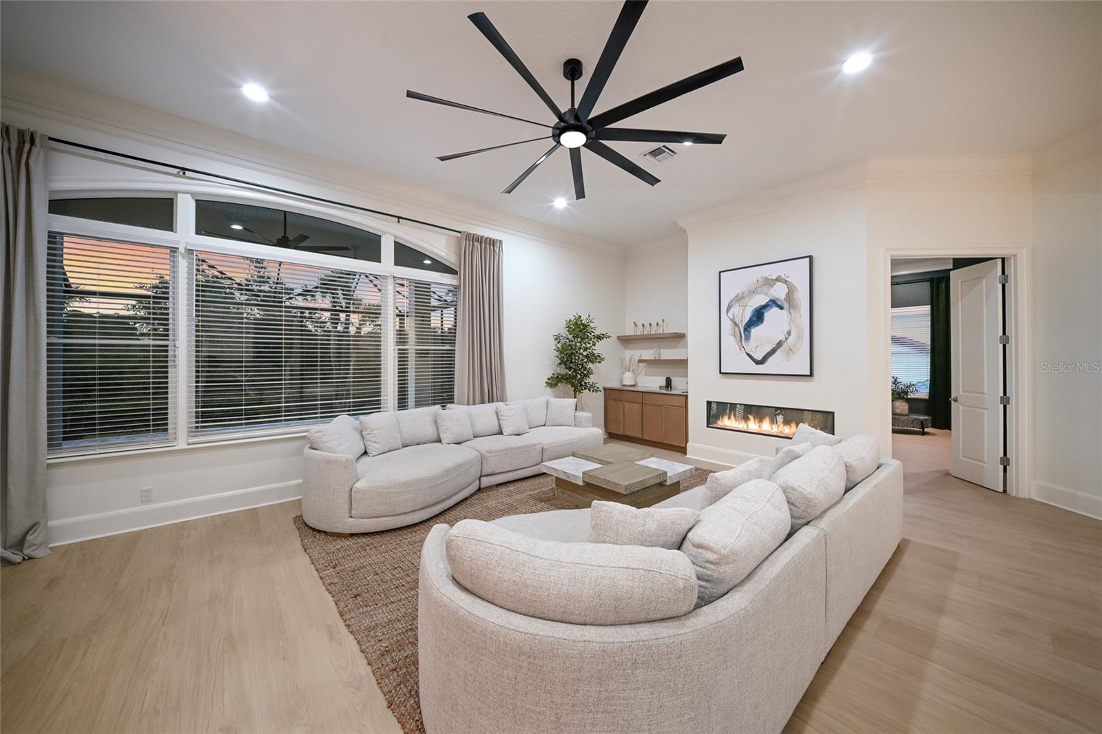 SORRENTO EAST - Residential