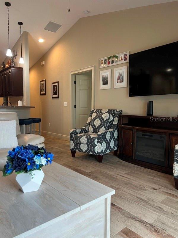 SILVER SPGS SHORES UN 31 - Residential