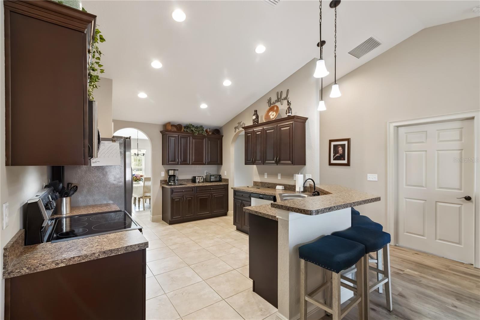 SILVER SPGS SHORES UN 31 - Residential