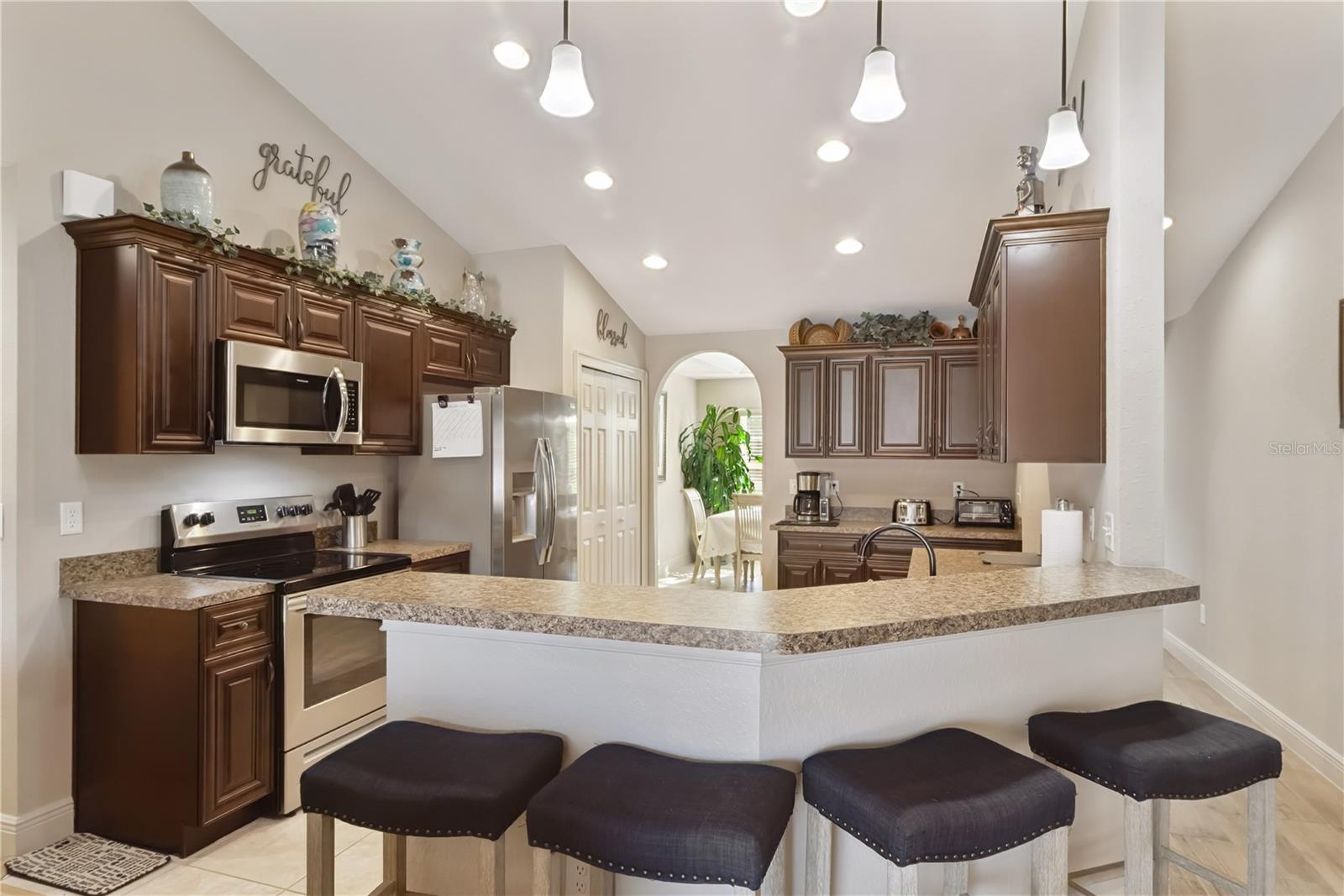 SILVER SPGS SHORES UN 31 - Residential