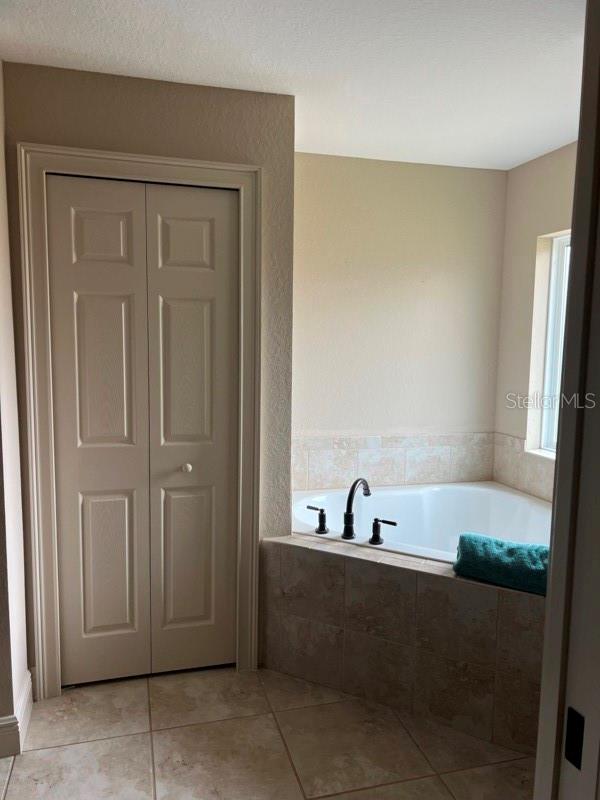 SILVER SPGS SHORES UN 31 - Residential