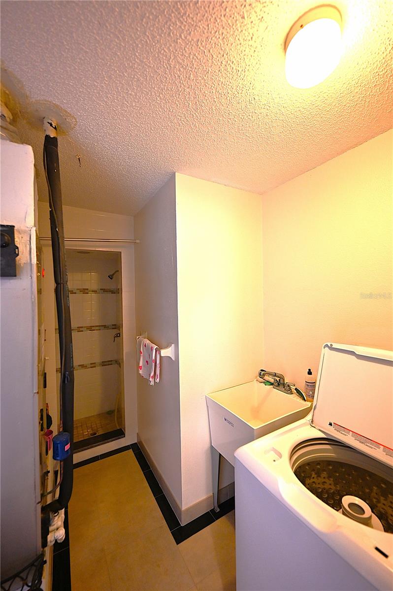 WARM MINERAL SPGS - Residential