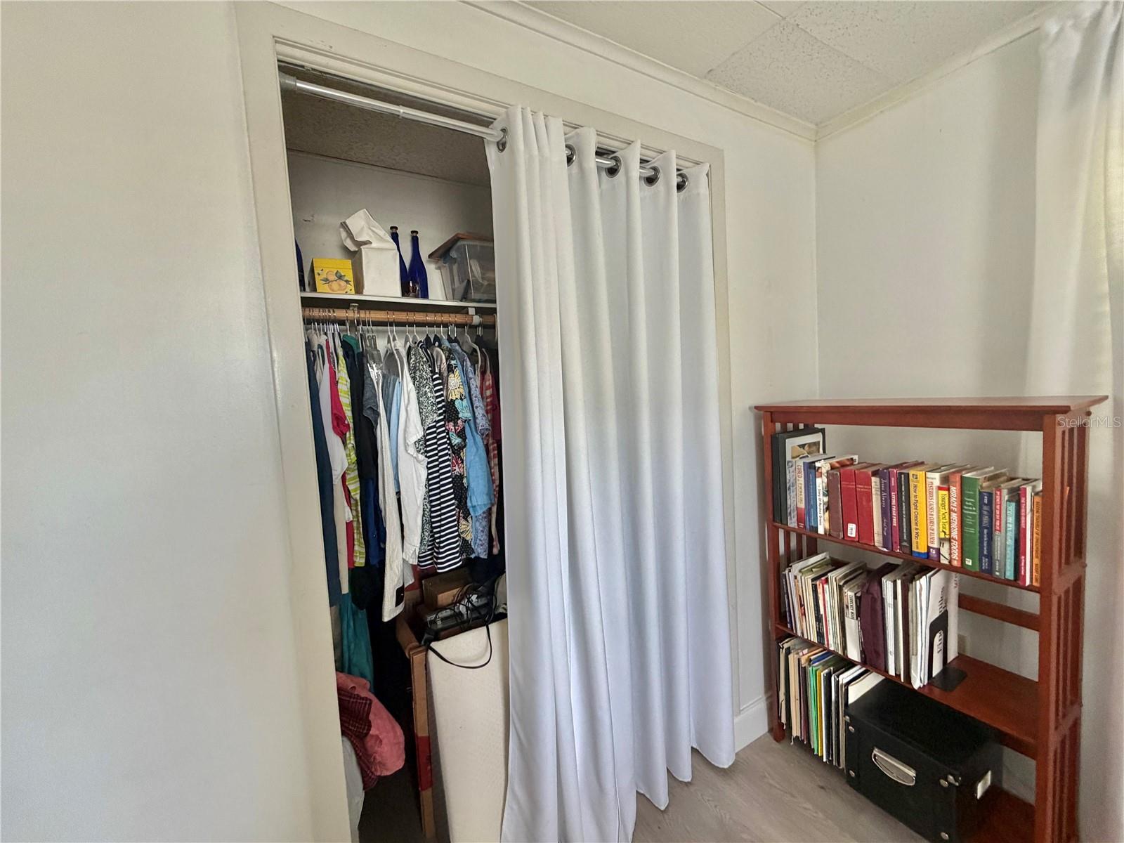 HAWTHORNE AT LEESBURG A COOP - Residential