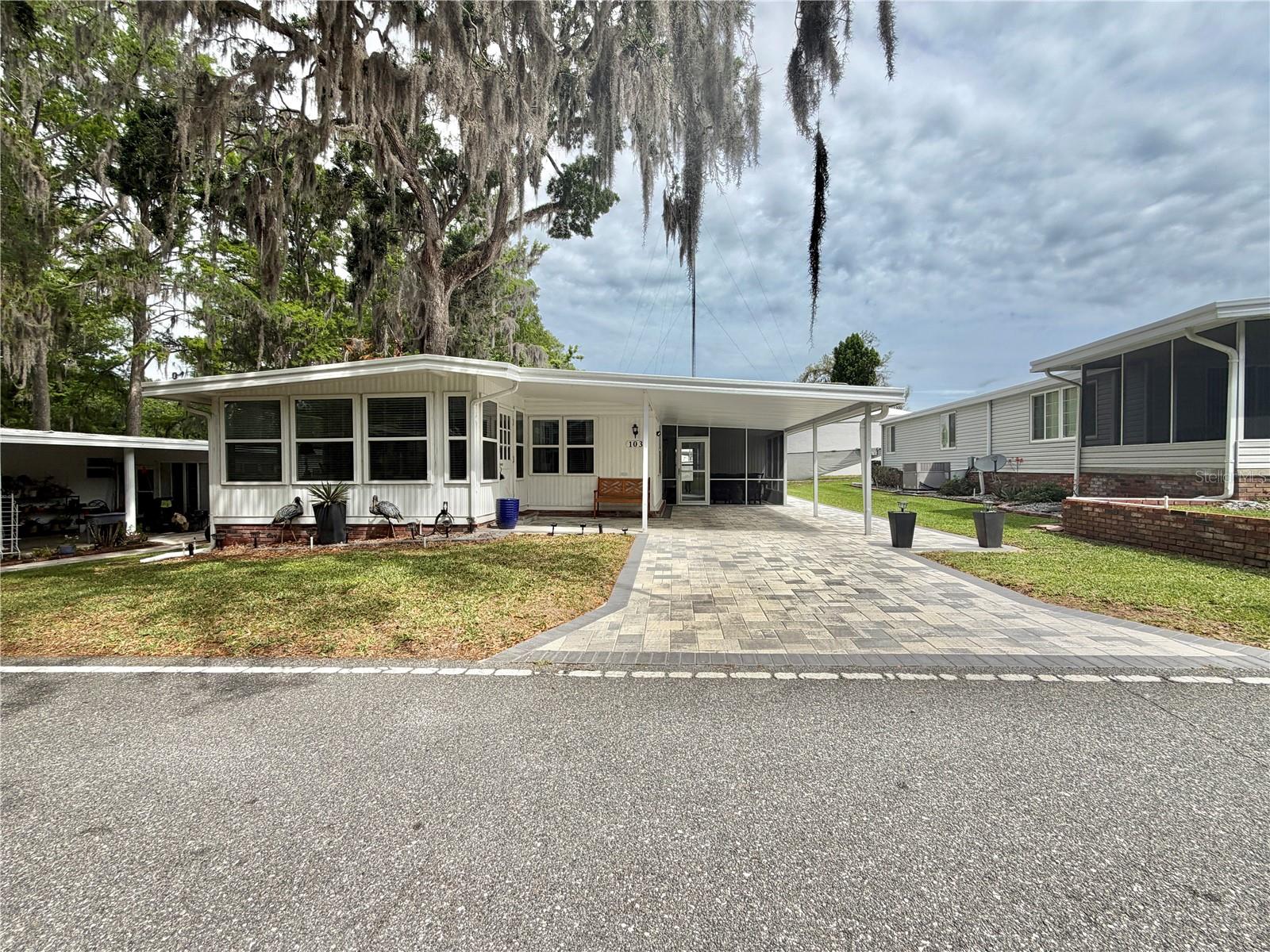 HAWTHORNE AT LEESBURG A COOP - Residential