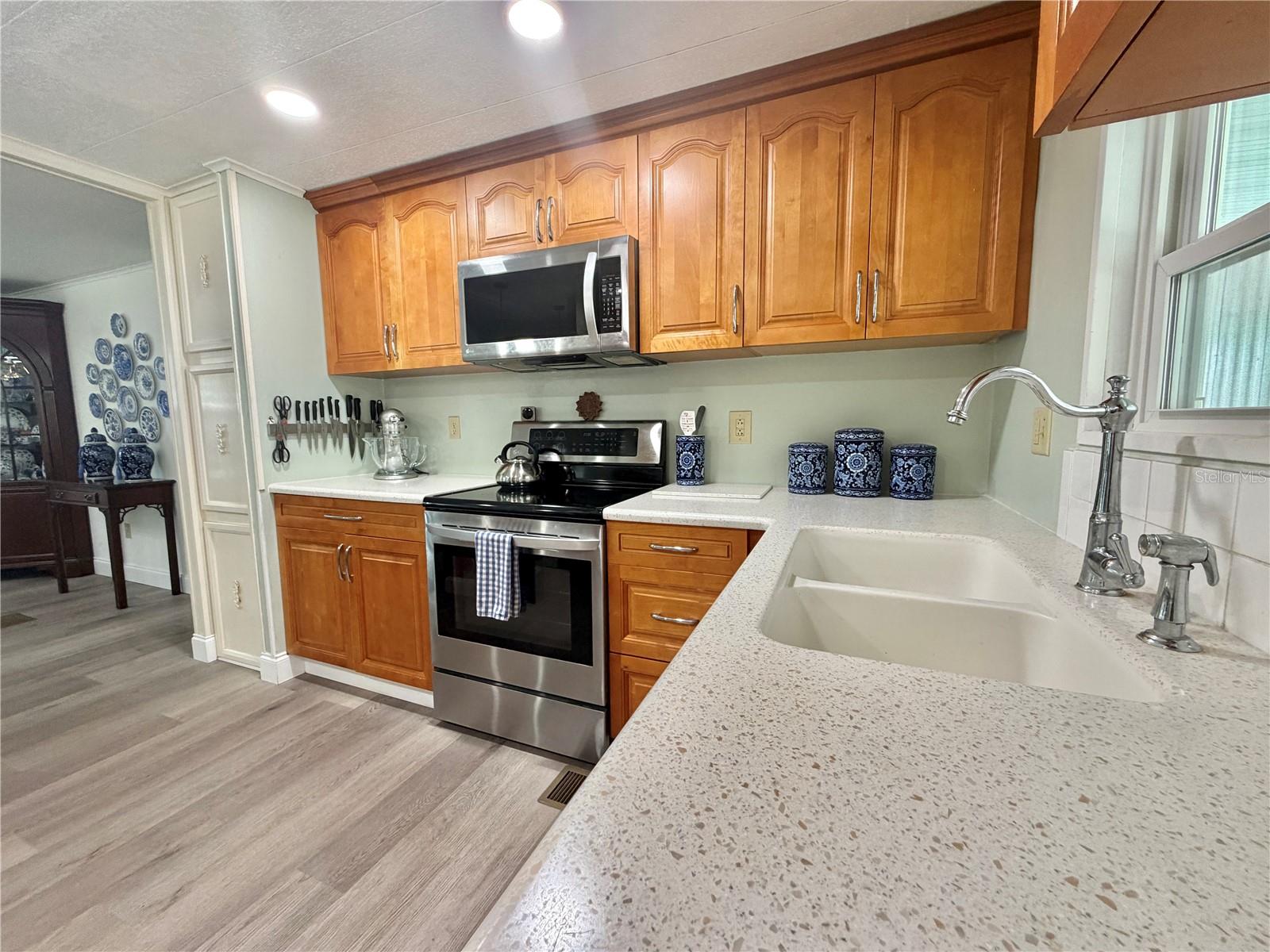 HAWTHORNE AT LEESBURG A COOP - Residential