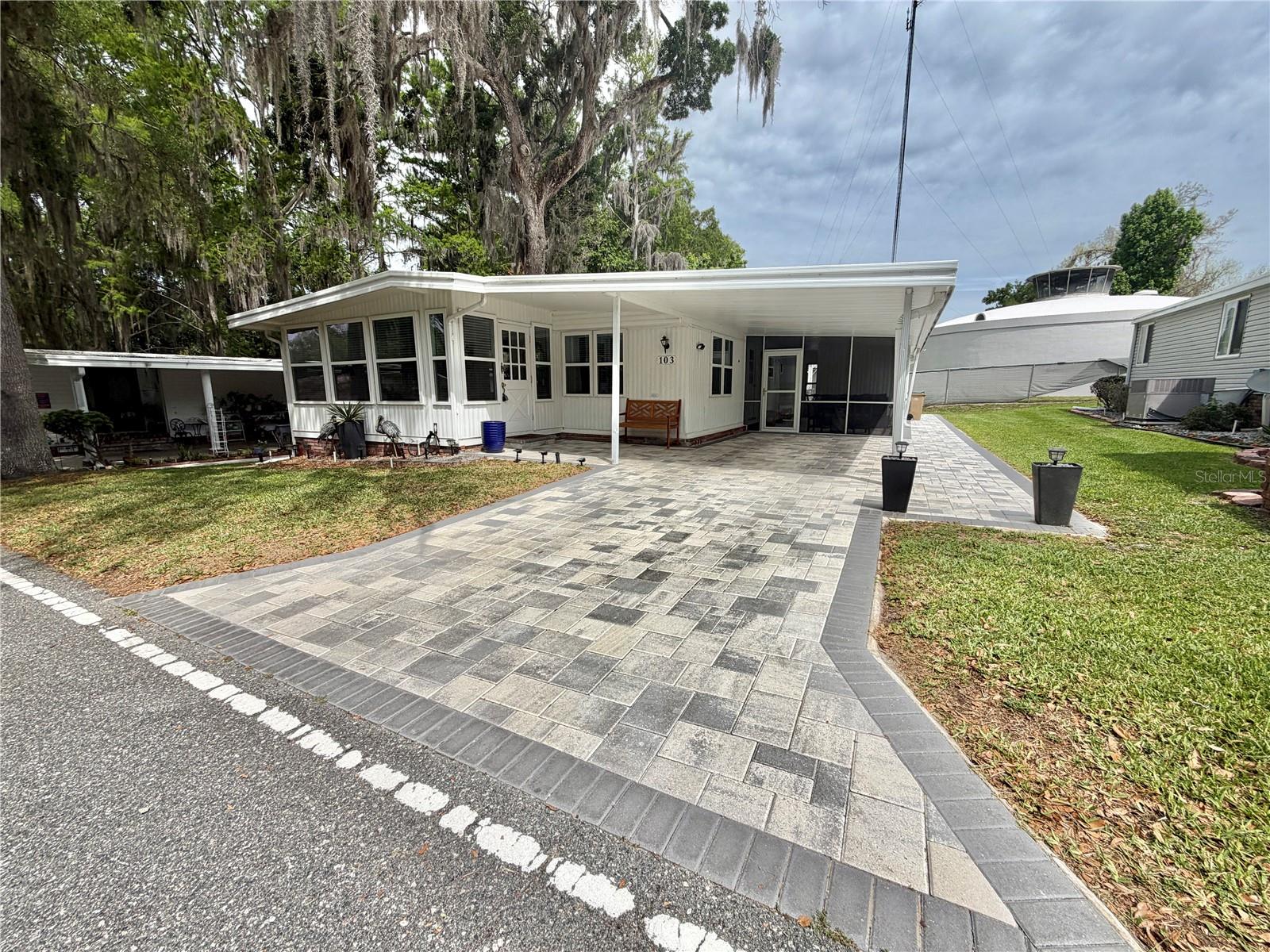 HAWTHORNE AT LEESBURG A COOP - Residential